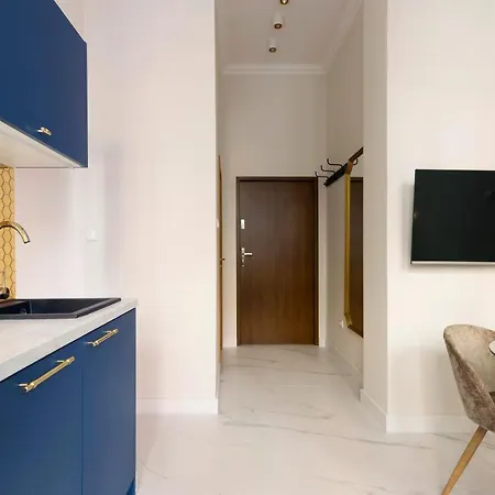 Old Town Premium By Elite